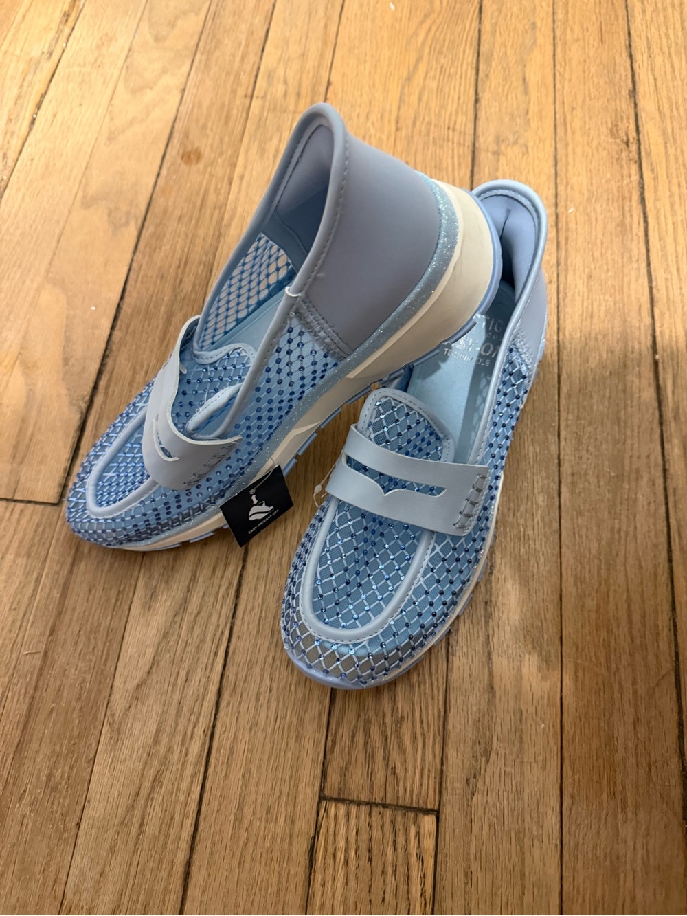 Women’s Light Blue Slip-On Mesh Loafers. Size 7.5 NWT
